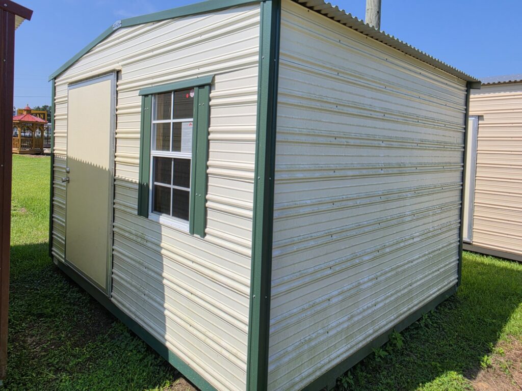10X12 Workshop with Colonial White siding and Evergreen trim and a Standard roof